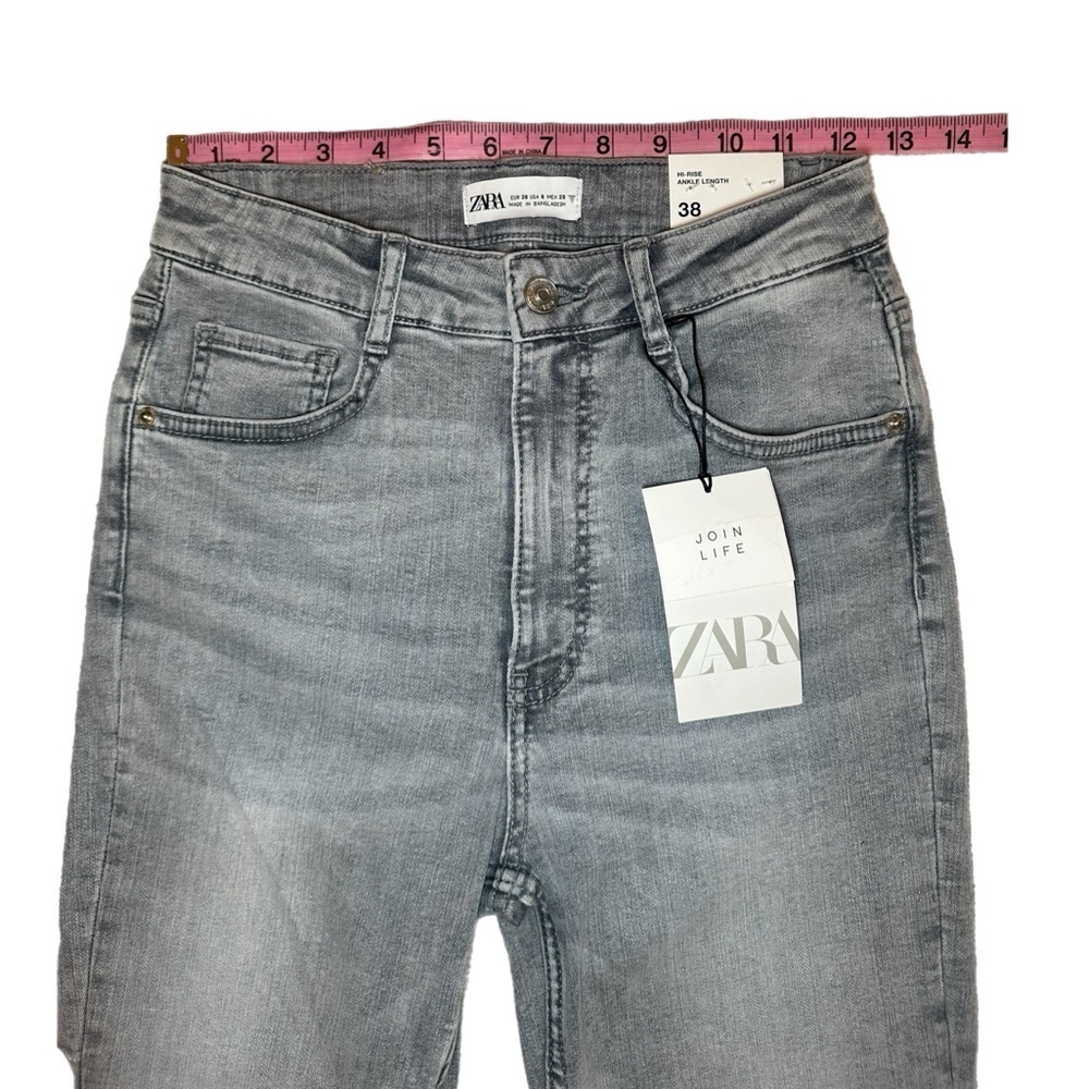 NWT ZARA Sculpted High Rise Jeans - Picture 3 of 9